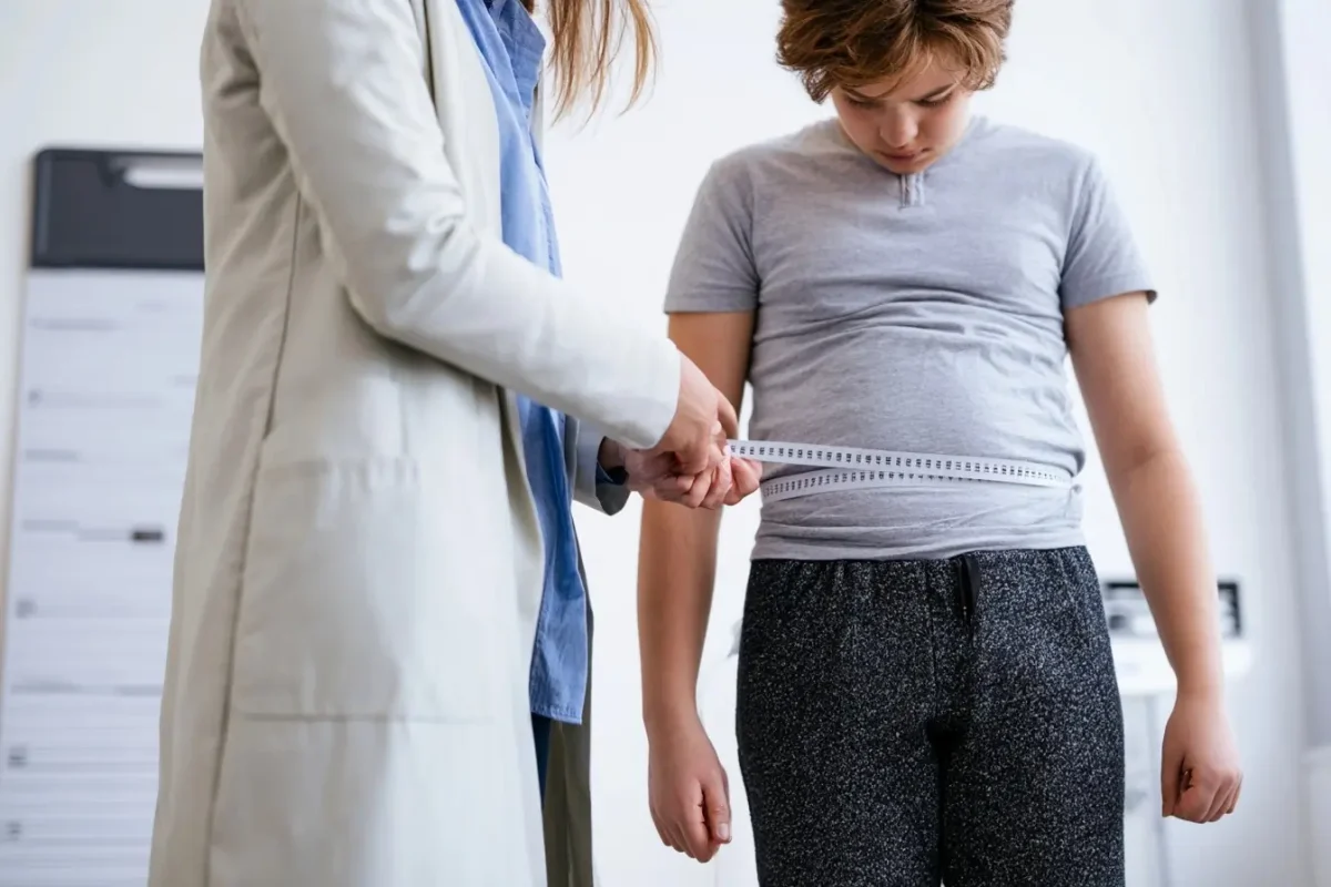OMS refuerza acciones globales contra la obesidad infantil